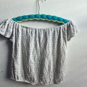 Runched off the shoulder top